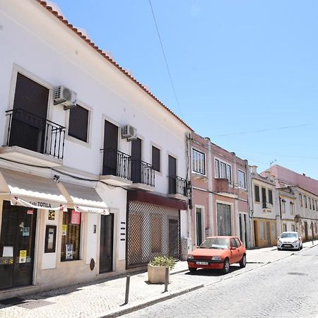 Flor Da Primavera - Residencial E Apartamentos Azambuja Eksteriør bilde